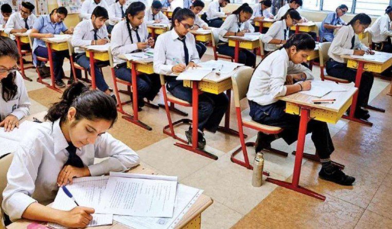 CBSE Date Sheet 2023 LIVE Updates: Detailed Exam Schedule of Classes 10th and 12th