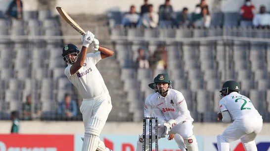 Ravichandran Ashwin and Shreyas Iyer Pulled India Back from Certain Defeat and Won the Series