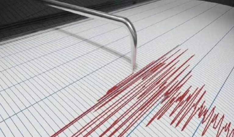 Earthquake Rocks Delhi-NCR, Strong Tremors Felt